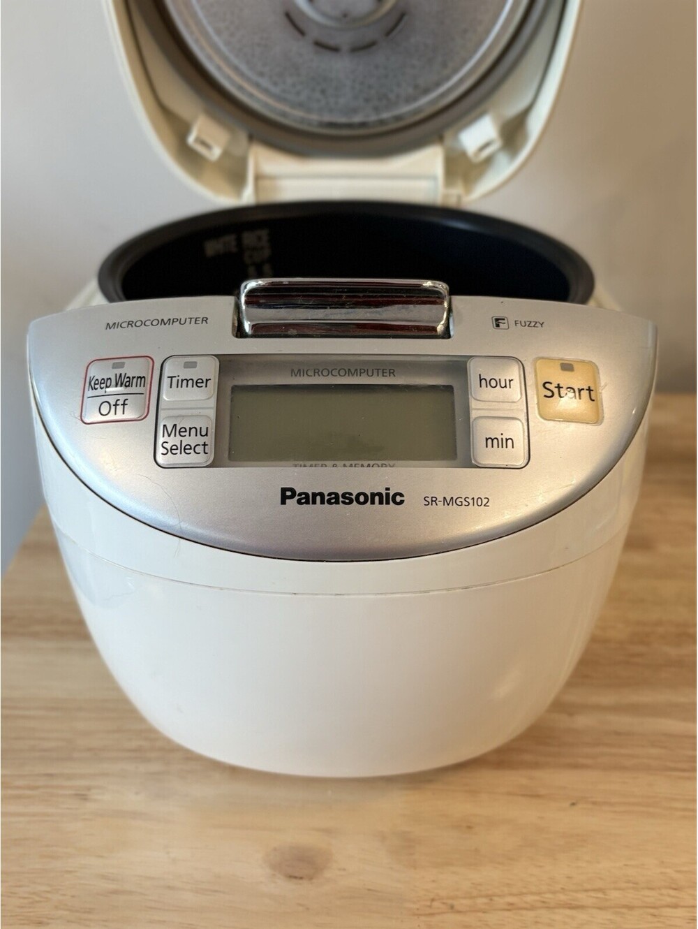 Panasonic SR-MGS102 Microcomputer Rice Cooker Steamer 5.5 Cup White Fuzzy Logic - Picture 4 of 8